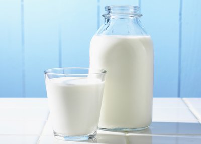 喝牛奶常犯的8个错误 怎么喝牛奶最有营养